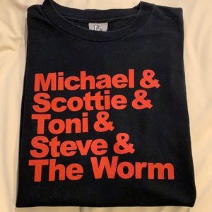 Undrcrwn T-shirt. Chicago Bulls Jordan Size Large